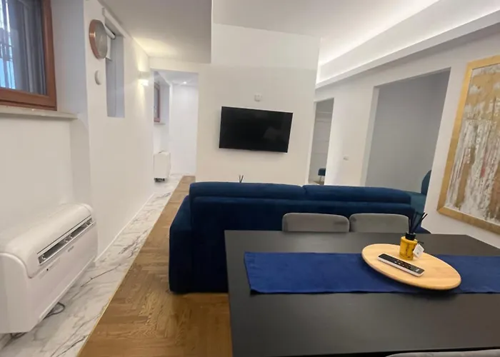 Savoia House, Modern Near Borghese Appartamento Roma
